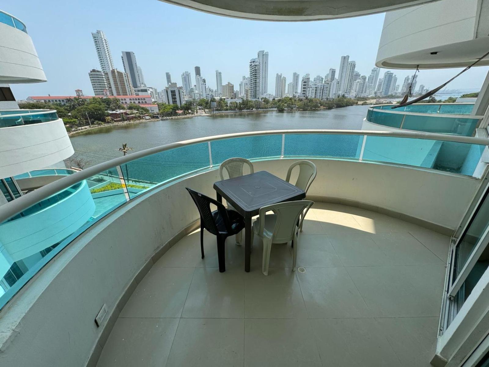 Apartamento En Laguito Ed Torres Del Lago 604 Icdi Cartagena Buitenkant foto