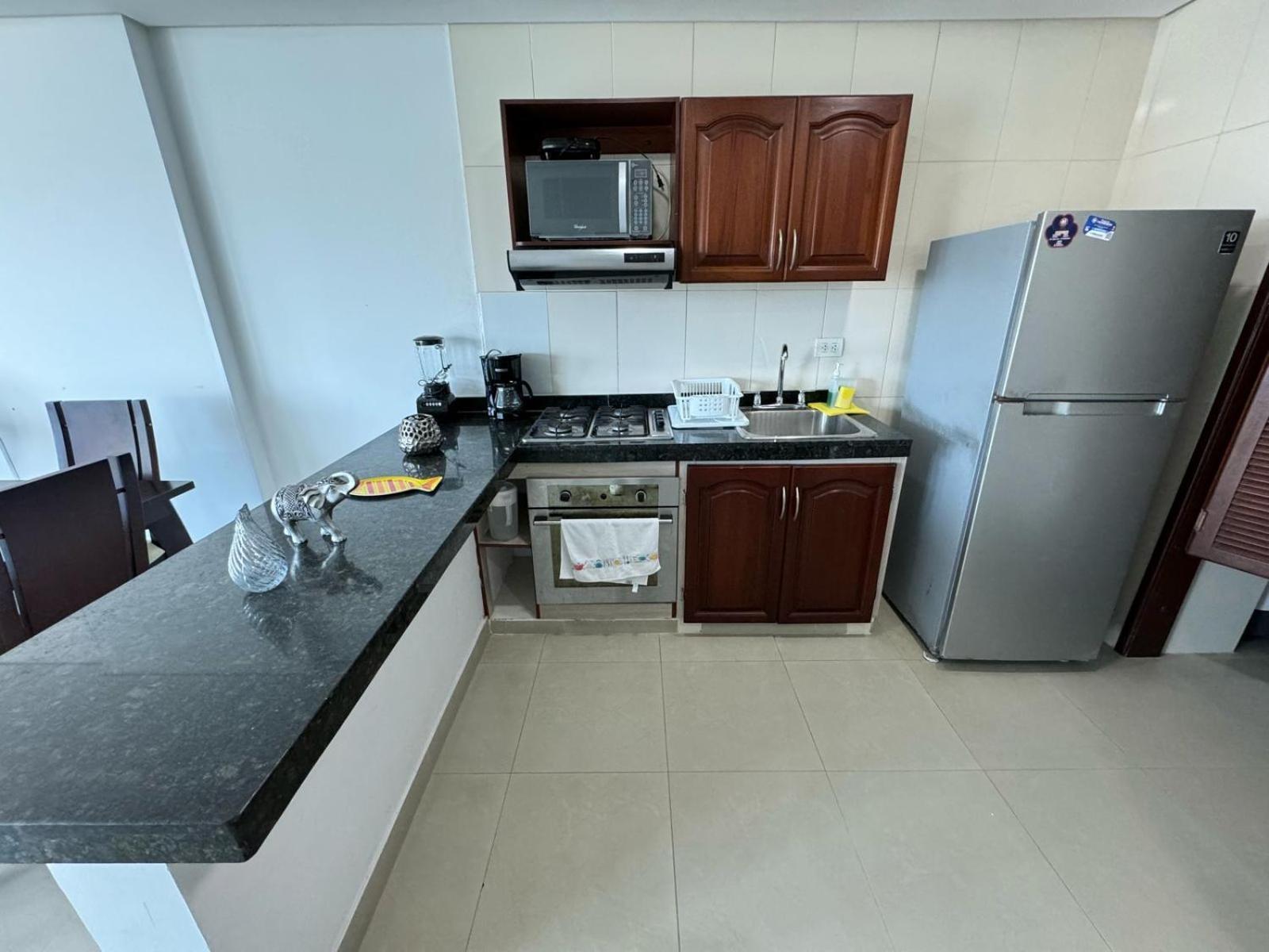 Apartamento En Laguito Ed Torres Del Lago 604 Icdi Cartagena Buitenkant foto